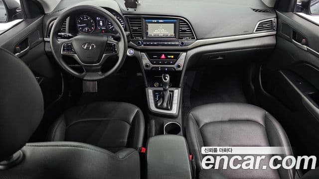 Hyundai Avante AD 1.6 GDI Value Plus, 2018 7