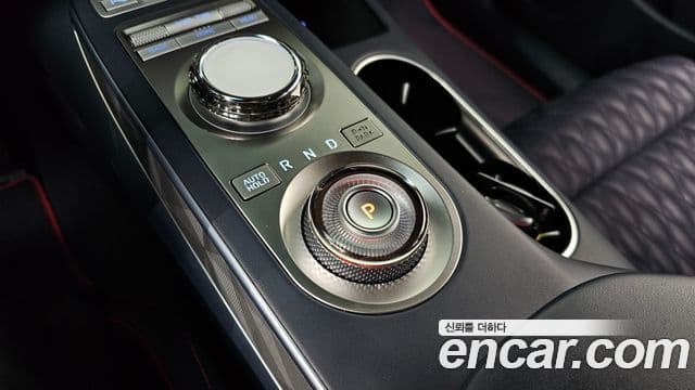 Genesis GV70, 2023 9