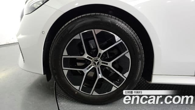 Mercedes-Benz E-класс W214 Avantgarde, 2026 все фото