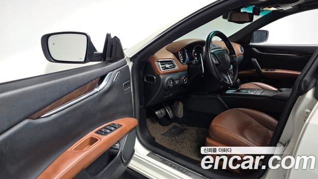 Maserati 기블리 3세대, 2016 11