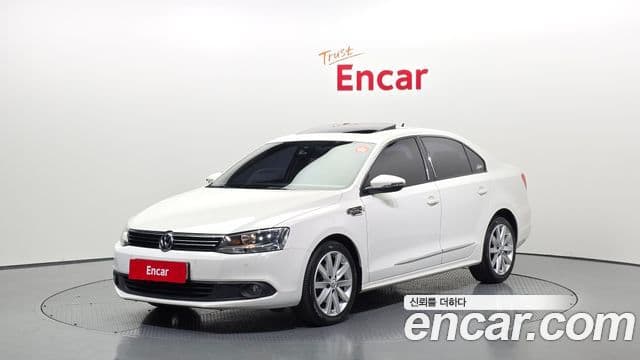 Volkswagen New Jetta 6세대, 2012 1