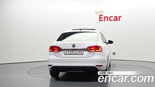 Volkswagen New Jetta 6세대, 2012 4