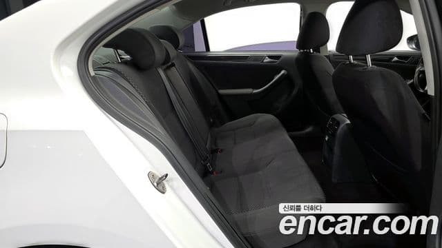 Volkswagen New Jetta 6세대, 2012 12