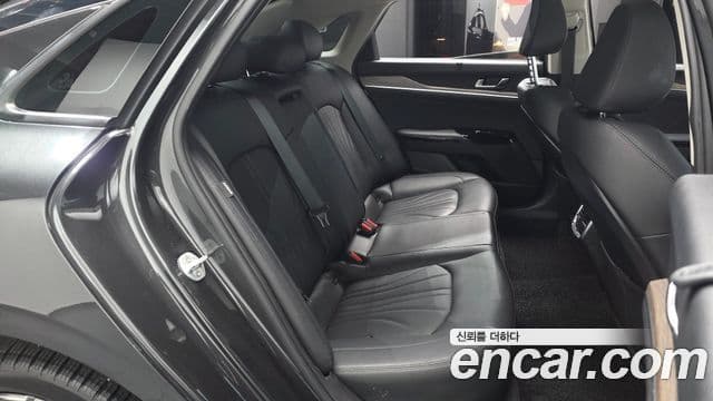 Kia K5 3세대 Signature, 2020 11