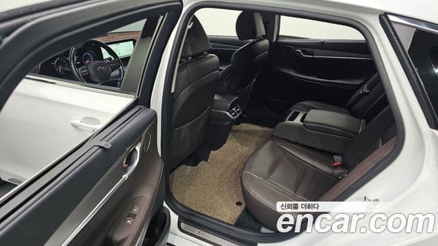 Hyundai The / новый New Grandeur IG Exclusive, 2021 11