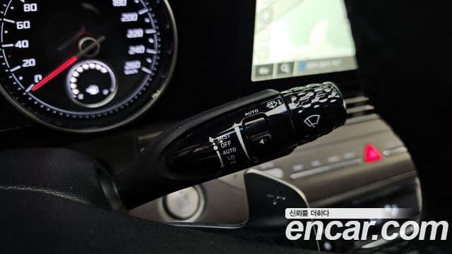 Hyundai The / новый New Grandeur IG Exclusive, 2021 15