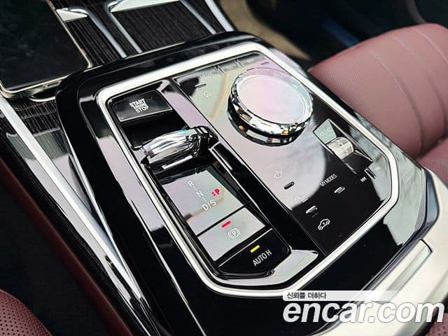 BMW 7시리즈 (G70) 740i xDrive M Sport, 2025 9