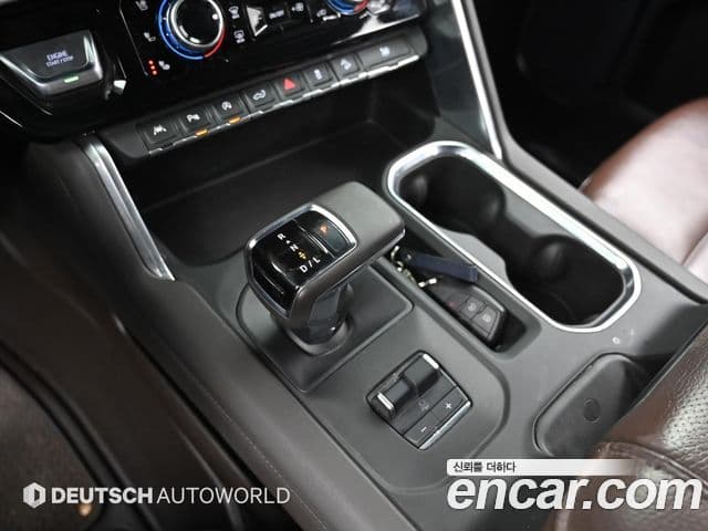 GMC 시에라 드날리-X, 2023 9