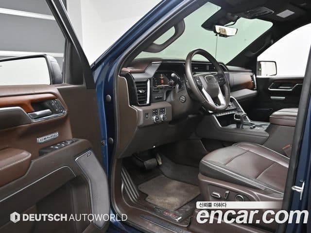 GMC 시에라 드날리-X, 2023 11