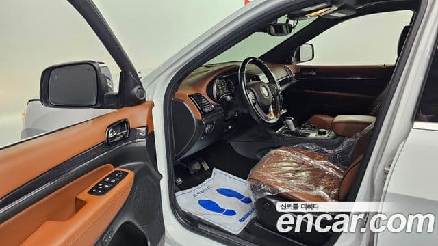 Jeep Grand Cherokee WK2, 2020 10