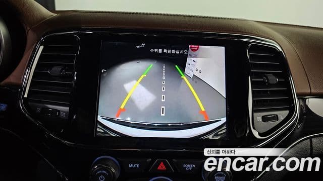 Jeep Grand Cherokee WK2, 2020 16