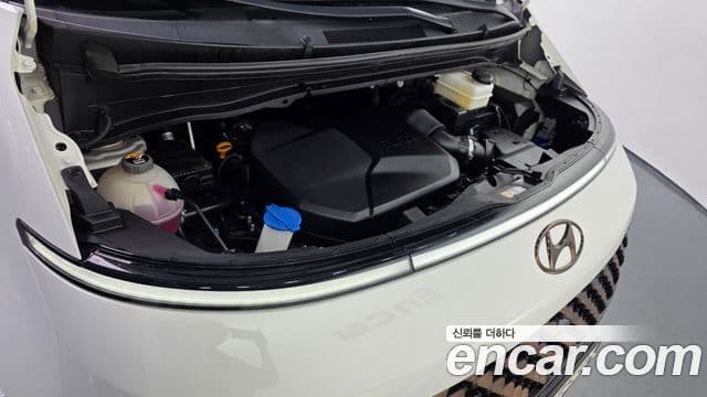 Hyundai Staria лимузин, 2023 6