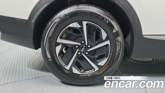 Kia Sportage 5세대 гибрид Prestige 2WD, 2023 все фото