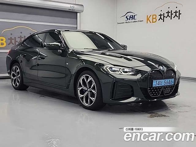 BMW i4 eDrive40 M Sport Pro, 2022 4