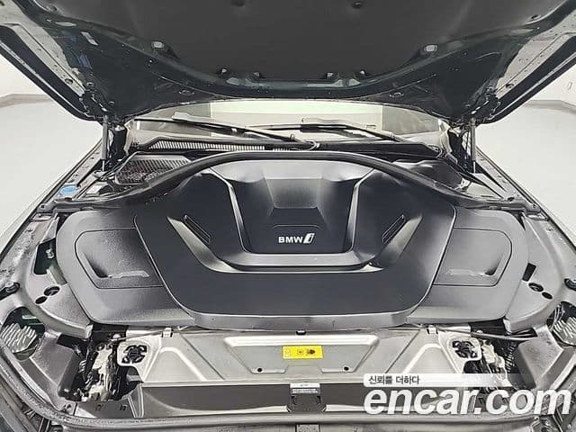 BMW i4 eDrive40 M Sport Pro, 2022 все фото