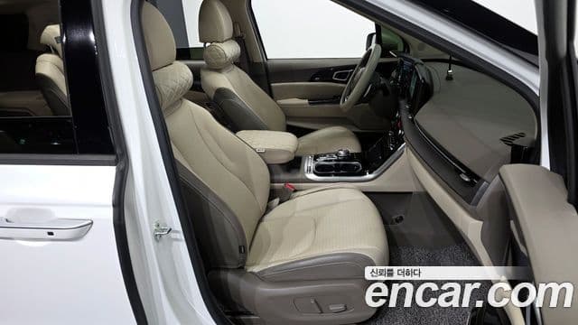 Kia Carnival 4세대 Signature, 2022 11