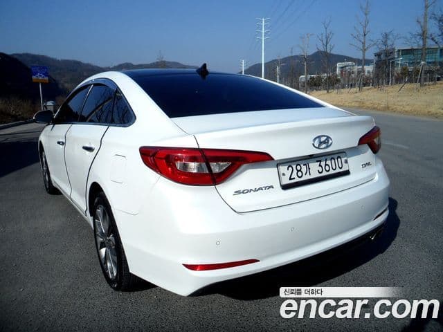 Hyundai LF Sonata 2.0 Smart, 2015 3
