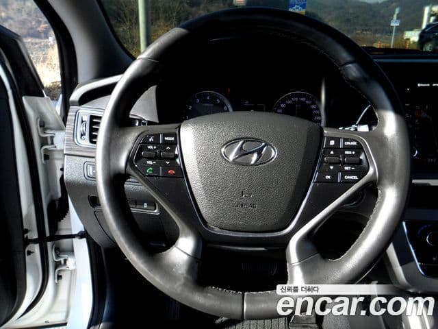 Hyundai LF Sonata 2.0 Smart, 2015 23