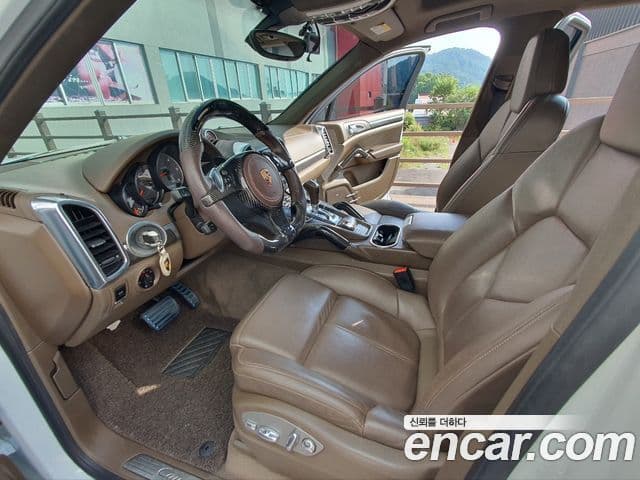 Porsche New Cayenne 958, 2013 7