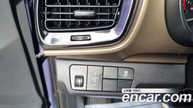 Kia Stonic Trendy, 2018 13