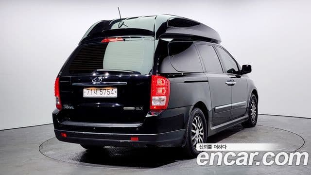 Kia Carnival R Premium, 2012 2