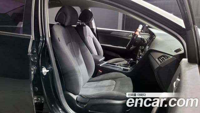 Hyundai LF Sonata Style, 2017 10