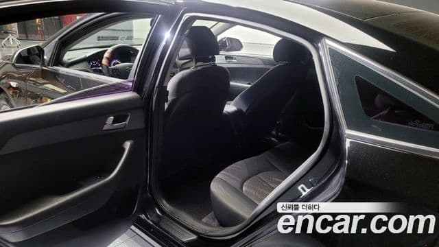 Hyundai LF Sonata Style, 2017 12