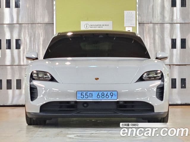 Porsche 타이칸 GTS, 2022 3