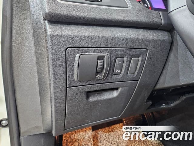 Renault Korea(Samsung) SM7 Nova LPLI 2.0 LPe для людей с инвалидностью, 2017 12