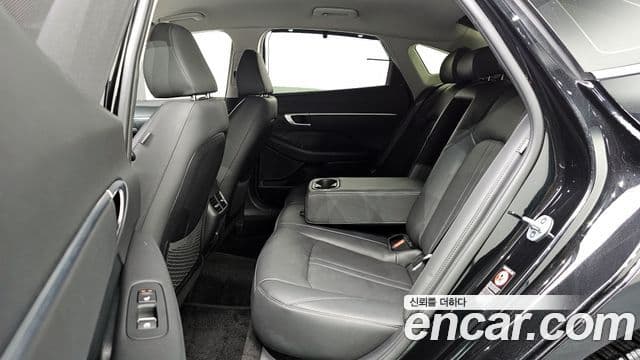 Hyundai Sonata (DN8) Premium Family, 2020 12