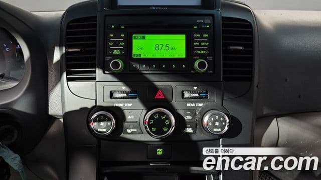 Kia Carnival R инвалидная коляска / для коляски 리프트/슬로프, 2014 14