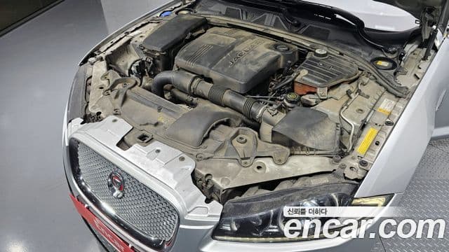 Jaguar New XF X250, 2014 6