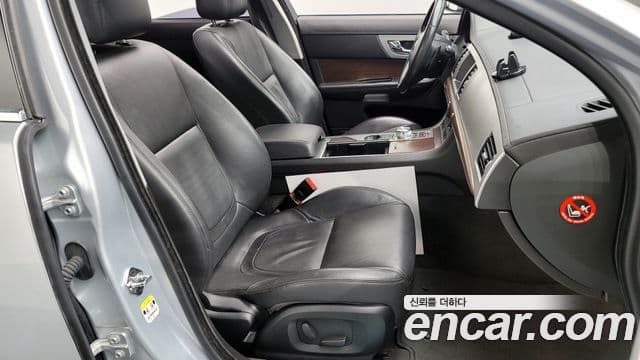 Jaguar New XF X250, 2014 10