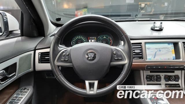 Jaguar New XF X250, 2014 14