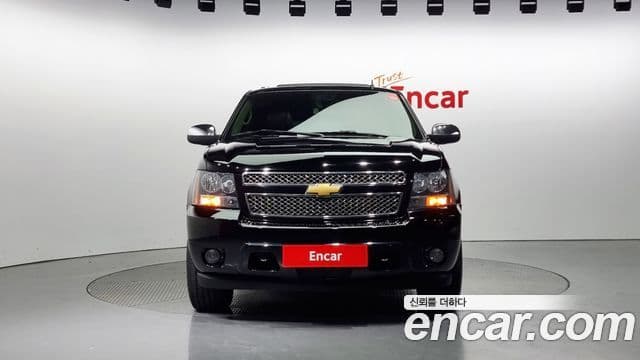 Chevrolet Suburban, 2013 3