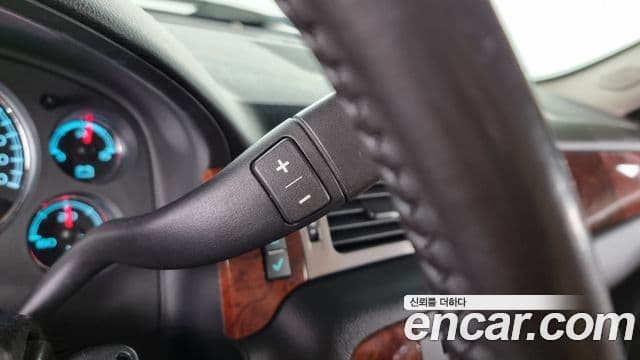 Chevrolet Suburban, 2013 9