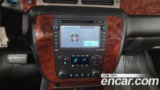 Chevrolet Suburban, 2013 15