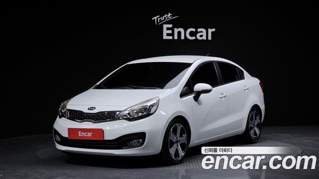 Kia All New Pride Prestige, 2013 1