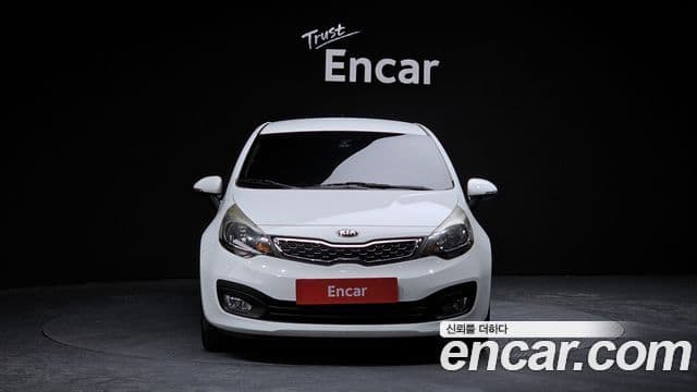 Kia All New Pride Prestige, 2013 3