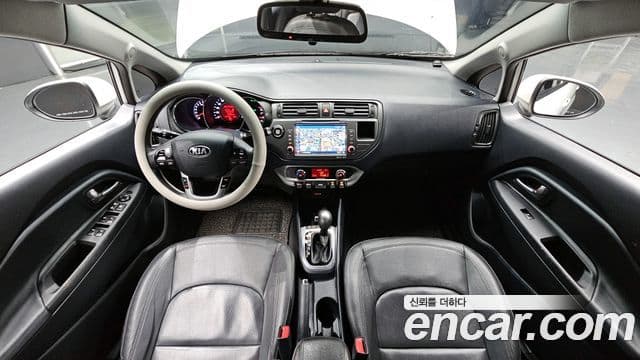 Kia All New Pride Prestige, 2013 7