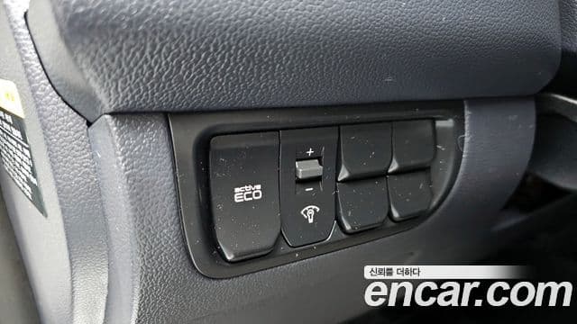 Kia All New Pride Prestige, 2013 14