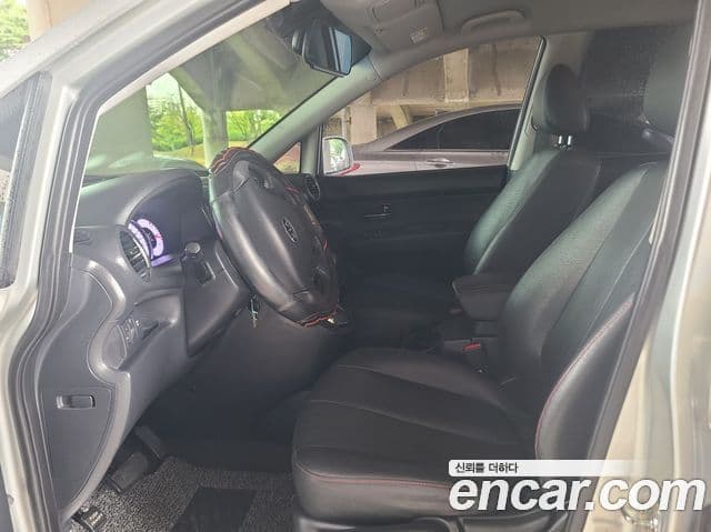 Kia 뉴카렌스 люксовая версия, 2012 12