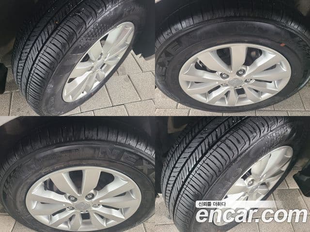 Kia 뉴카렌스 люксовая версия, 2012 20