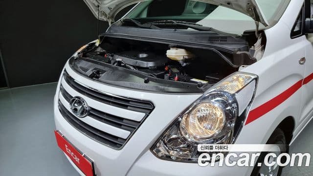 Hyundai Grand Starex 4WD скорая помощь, 2017 6