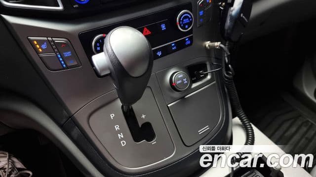 Hyundai Grand Starex 4WD скорая помощь, 2017 9