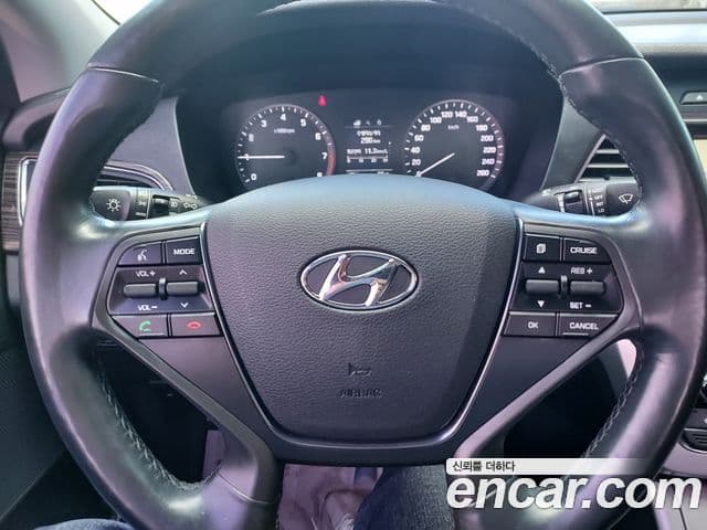 Hyundai LF Sonata 2.0 Smart, 2015 11