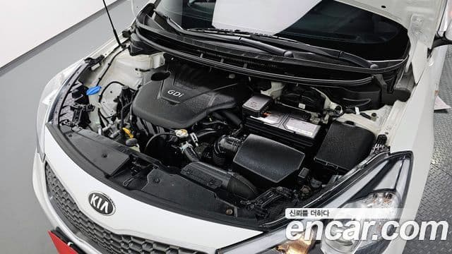 Kia K3 Deluxe, 2015 11