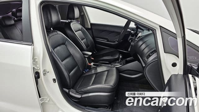 Kia K3 Deluxe, 2015 17