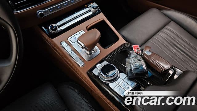 Genesis G90 Premium Luxury, 2021 9