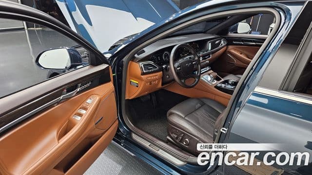 Genesis G90 Premium Luxury, 2021 11